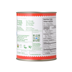 Tomates pelées avec basilic