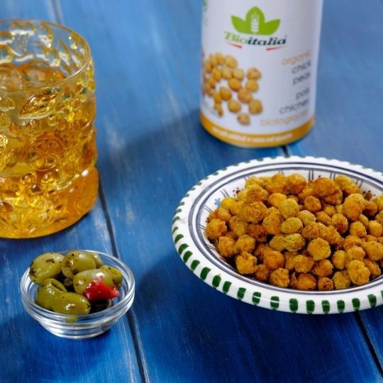 Crunchy gluten-free chickpeas