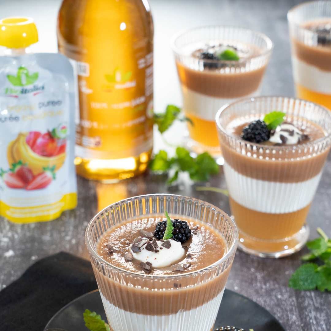 Apple, strawberry & banana purée verrines with apple juice jelly and yogurt 