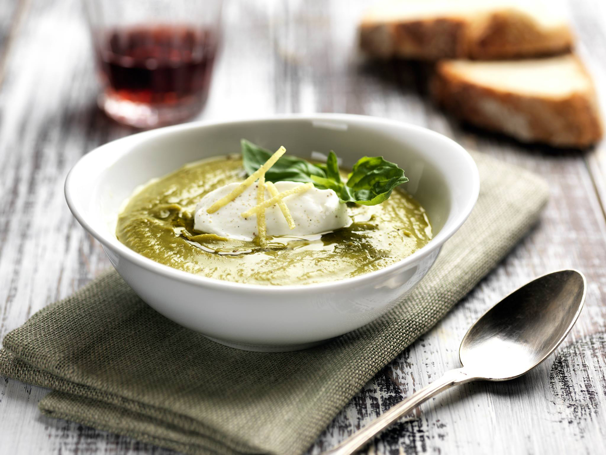 Green pea velouté with basil yogurt sauce